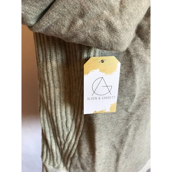 J. Crew Gray Sweater Sweatshirt W/ 100% Wool Cable Knit Front Panel, Size Small - Picture 10 of 12